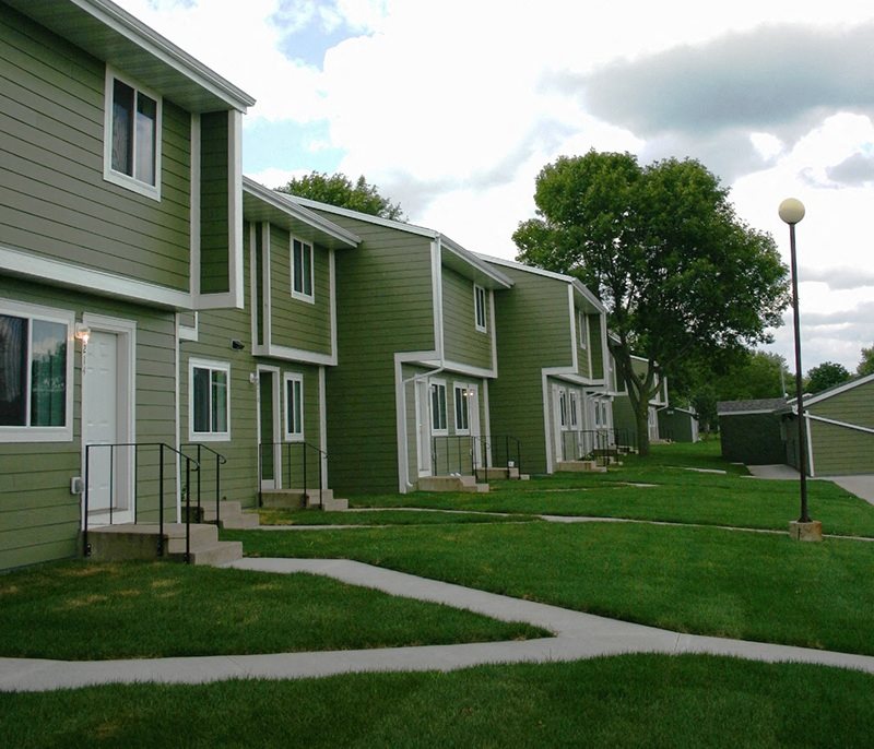 The Crossroads Apartments in Dodge Center, MN